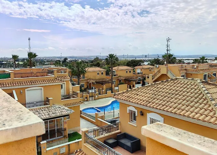 Aguas Nuevas بيت للعطل